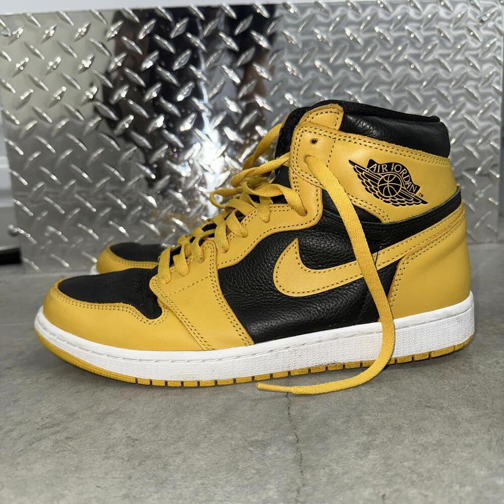 Jordan 1 Retro High OG Pollen, Men US10, Black and Yellow
